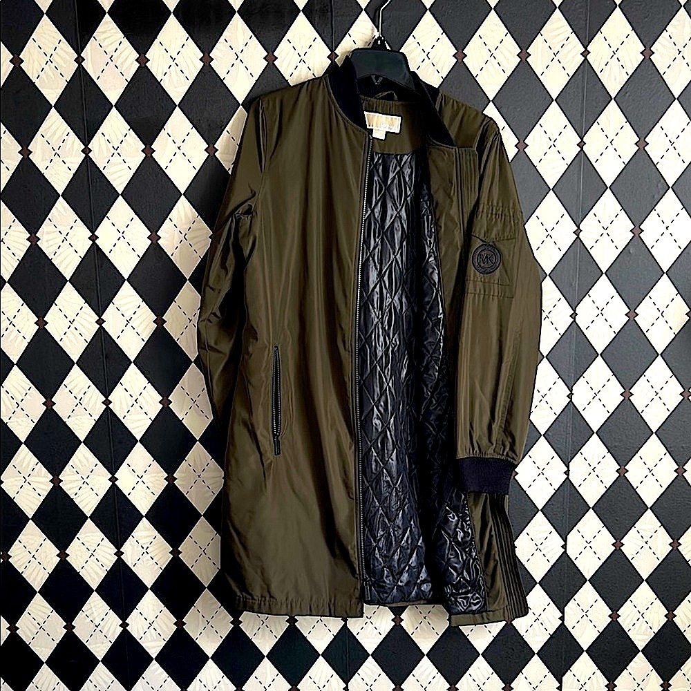 Michael Kors‎ Olive Green Trench Coat - Quilted Lining, Women's Medium, Classic